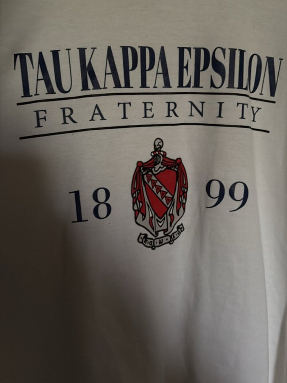 Tau Kappa Epsilon Fraternity Sweatshirt – Gildan Heavy Blend XL - Picture 2 of 4
